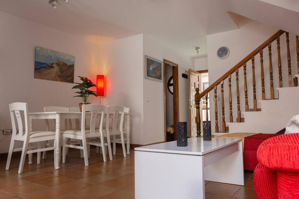 Apartamento Duplex In Quiet Zone, Next To Sea, Fast Wifi El Médano Exterior foto